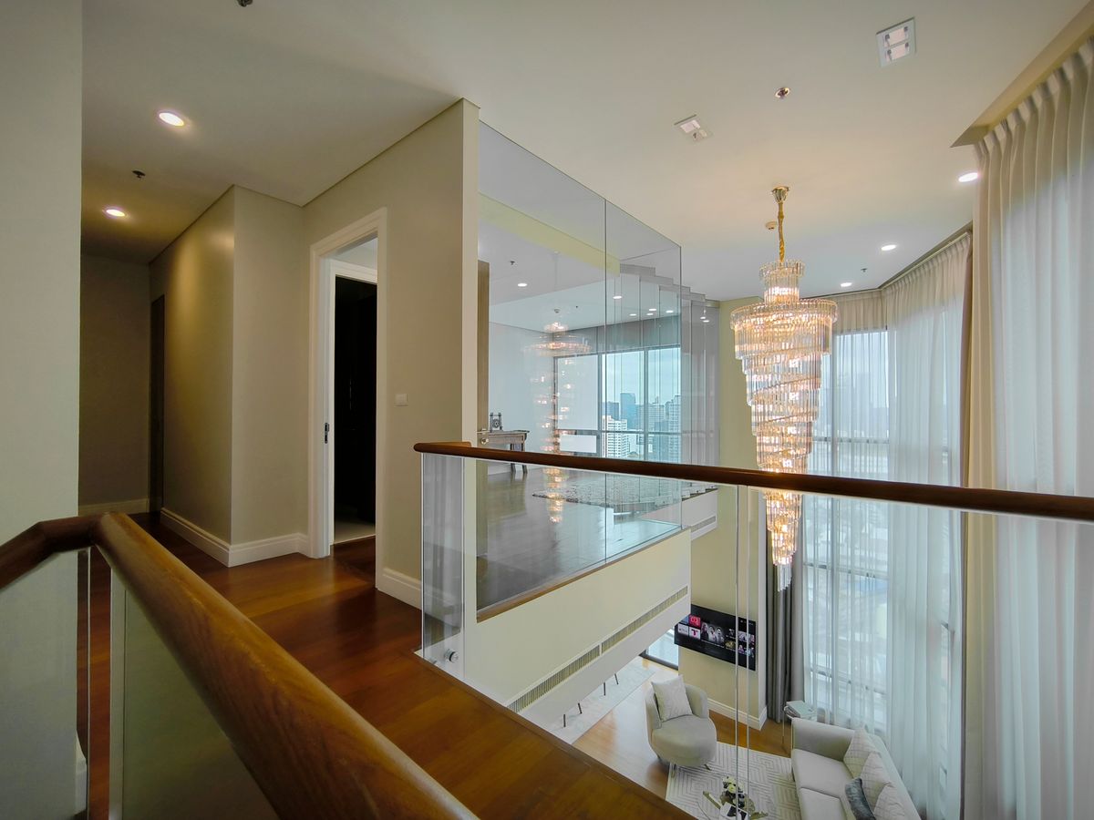 ขายคอนโดสุขุมวิท อโศก ทองหล่อ : (ขาย) Bright Sukhumvit 24 (ไบร์ท สุขุมวิท 24) Duplex Condo ขนาด 179.57 ตรม โควต้าต่างชาติ
