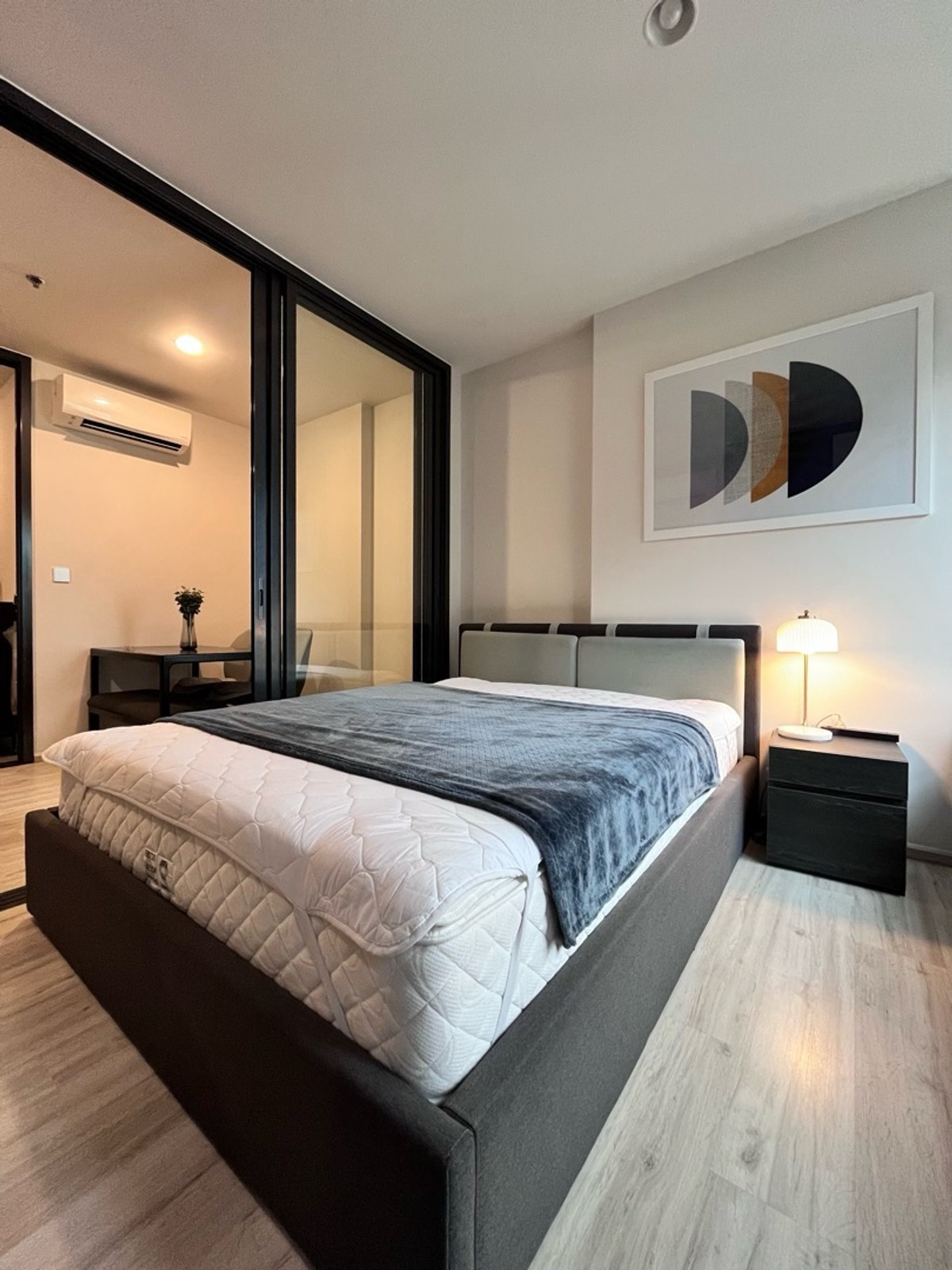 For RentCondoRatchadapisek, Huaikwang, Suttisan : 🔥XT huaikwang 1 bedroom, 1 bathroom, very beautiful This price is hard to find. Clost to MRT, Book now 🔥