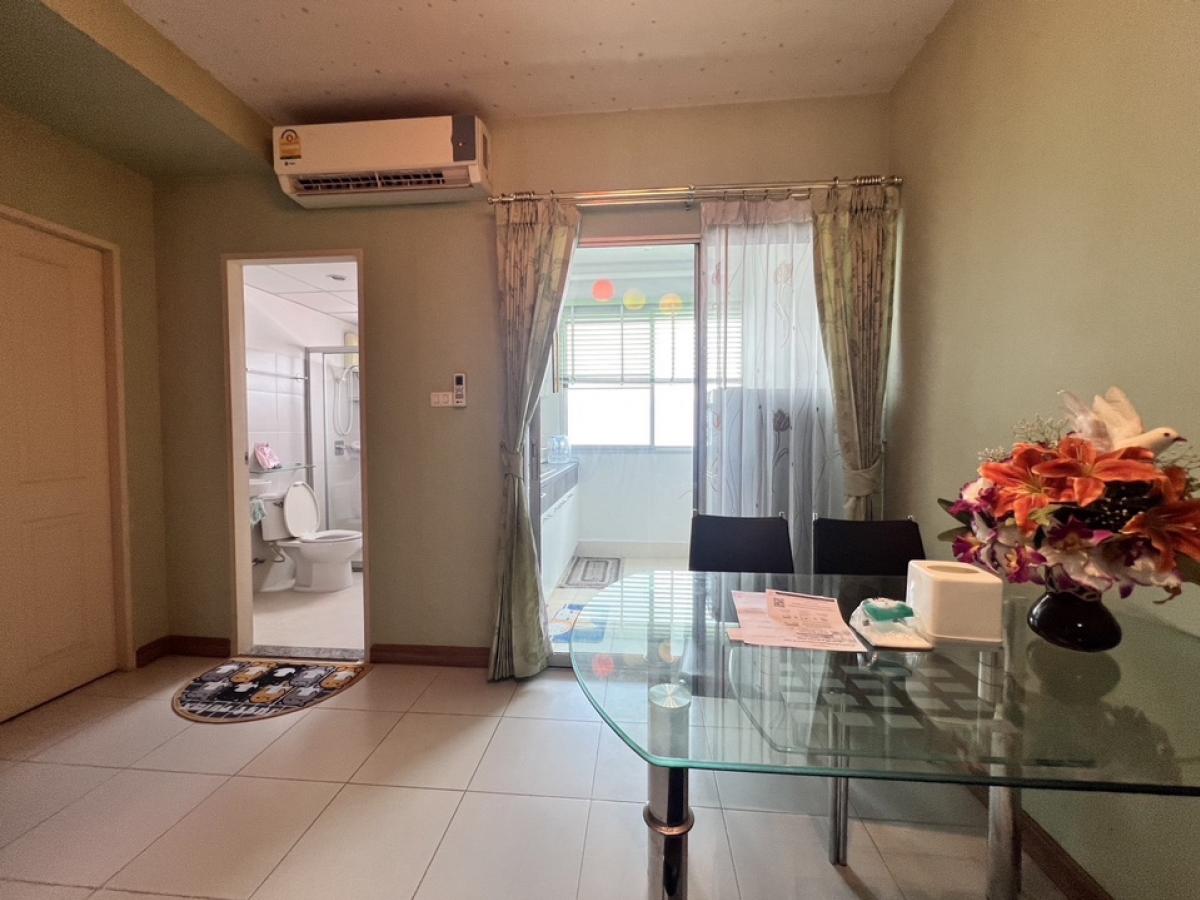 For SaleCondoKasetsart, Ratchayothin : Urgent sale with tenant, 45 sq m room, Supalai Park Ratchayothin project, near Major Ratchayothin, Central Ladprao