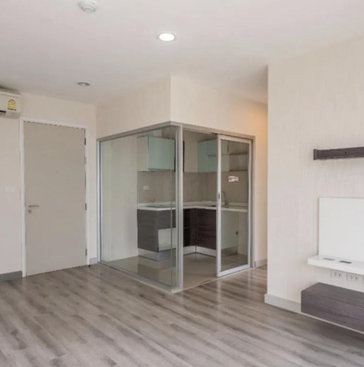 ขายคอนโดสาทร นราธิวาส : ⭐️(A0116) For Sale 🏢 Centric sathorn st louis Price 9.15 MB