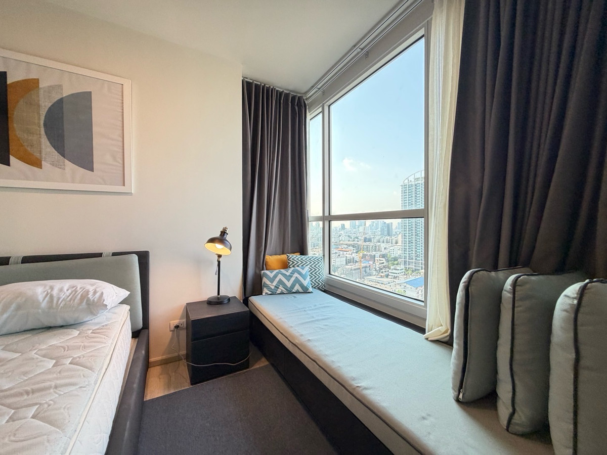 For RentCondoRatchadapisek, Huaikwang, Suttisan : 🔥XT huaikwang 1 bedroom, 1 bathroom, very beautiful This price is hard to find. Clost to MRT, Book now 🔥