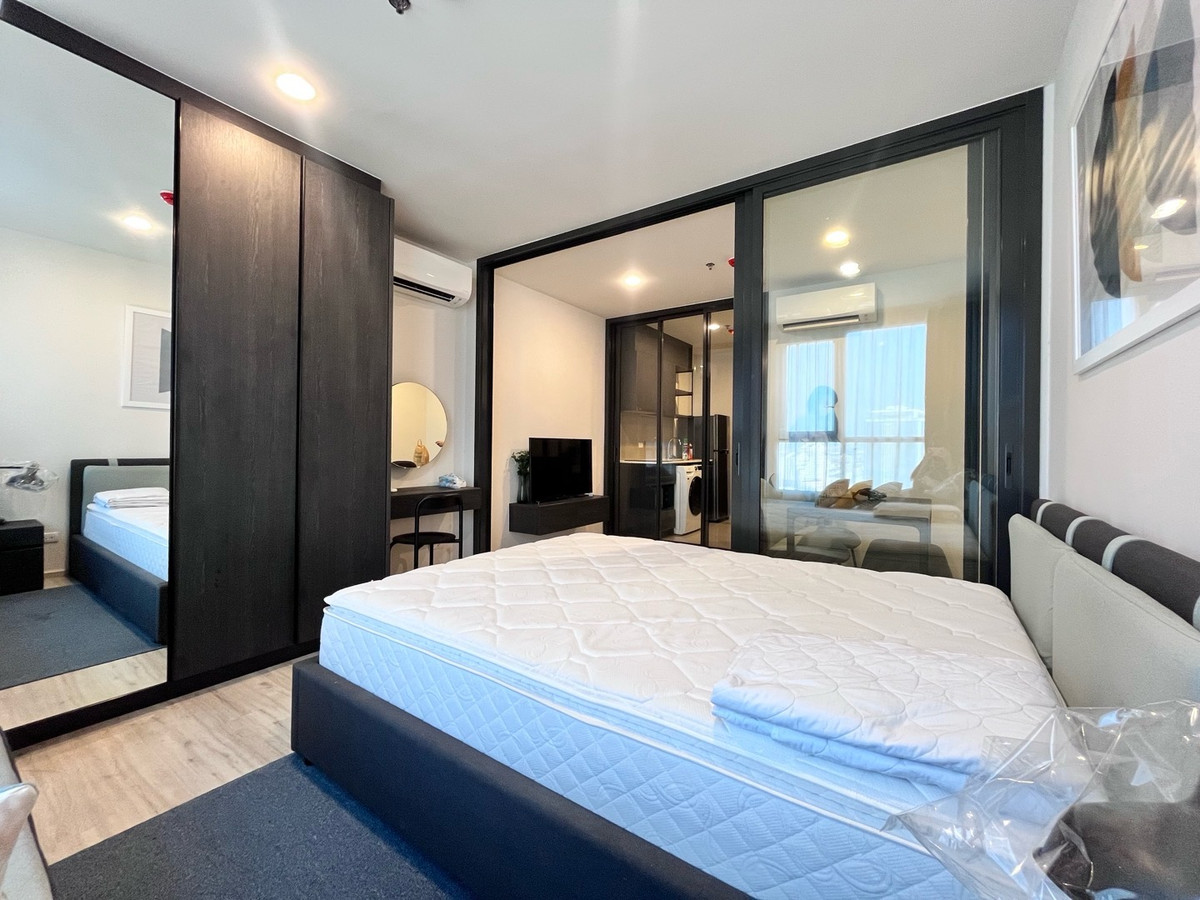 For RentCondoRatchadapisek, Huaikwang, Suttisan : 🔥XT huaikwang 1 bedroom, 1 bathroom, very beautiful This price is hard to find. Clost to MRT, Book now 🔥