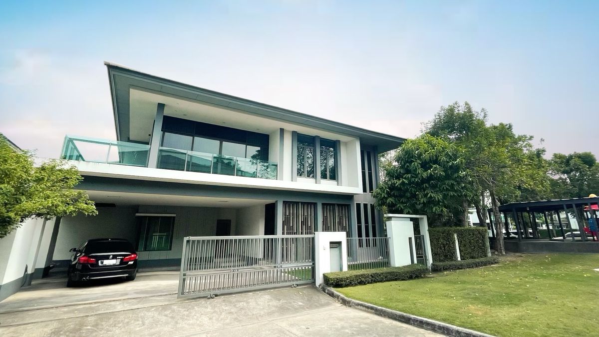 For SaleHouseChaengwatana, Muangthong : Luxury house size XL in Setthasiri Chaengwattana Prachachuen Project