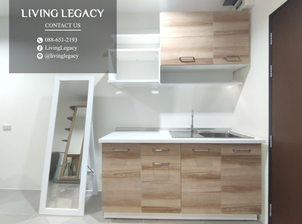 For RentCondoPattanakan, Srinakarin : LU04VFUM Condo for rent Asakan Place Srinakarindra 29 sq m. 21st floor line id : @livinglegacy