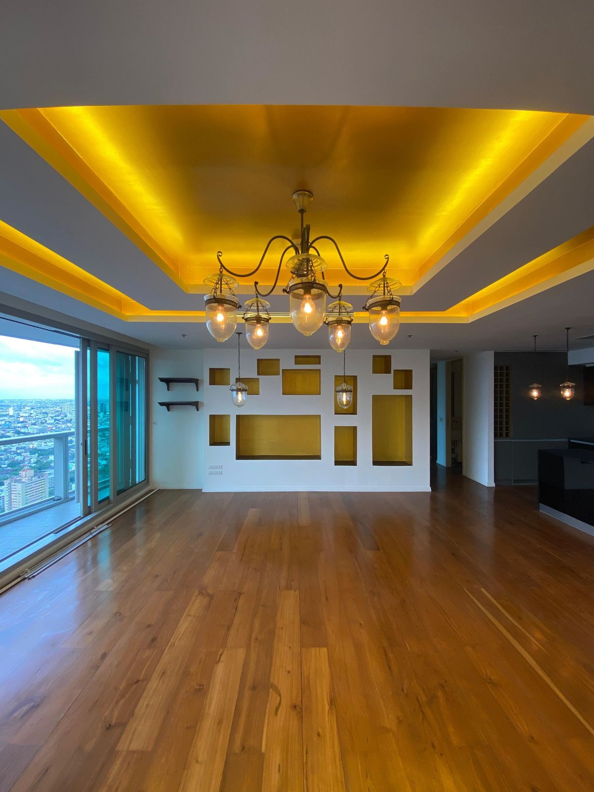 ขายคอนโดวงเวียนใหญ่ เจริญนคร : The River Condominium