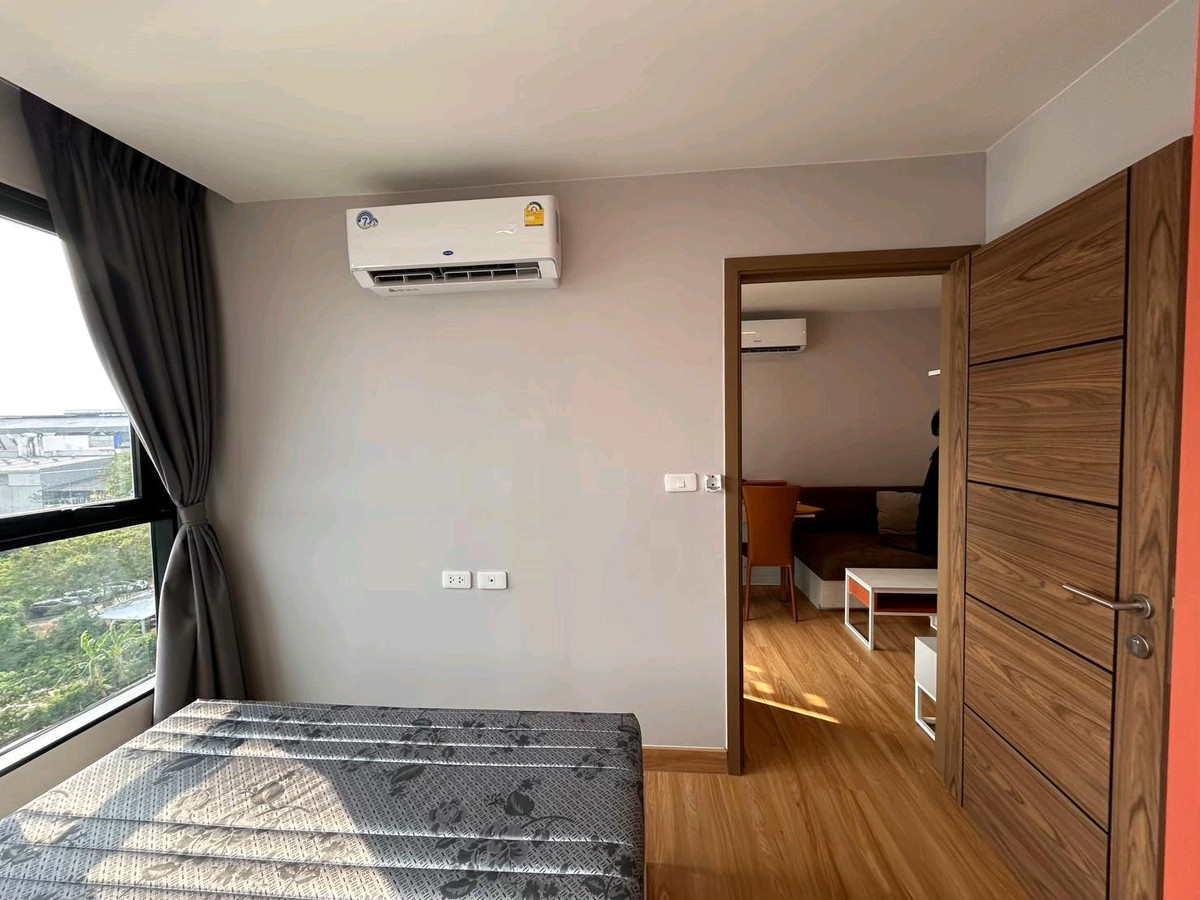 For RentCondoSamut Prakan,Samrong : 📍Room available, ready to move in on May 1, 2026, good location, convenient travel, next to Srinakarin Road. Near the Yellow Line