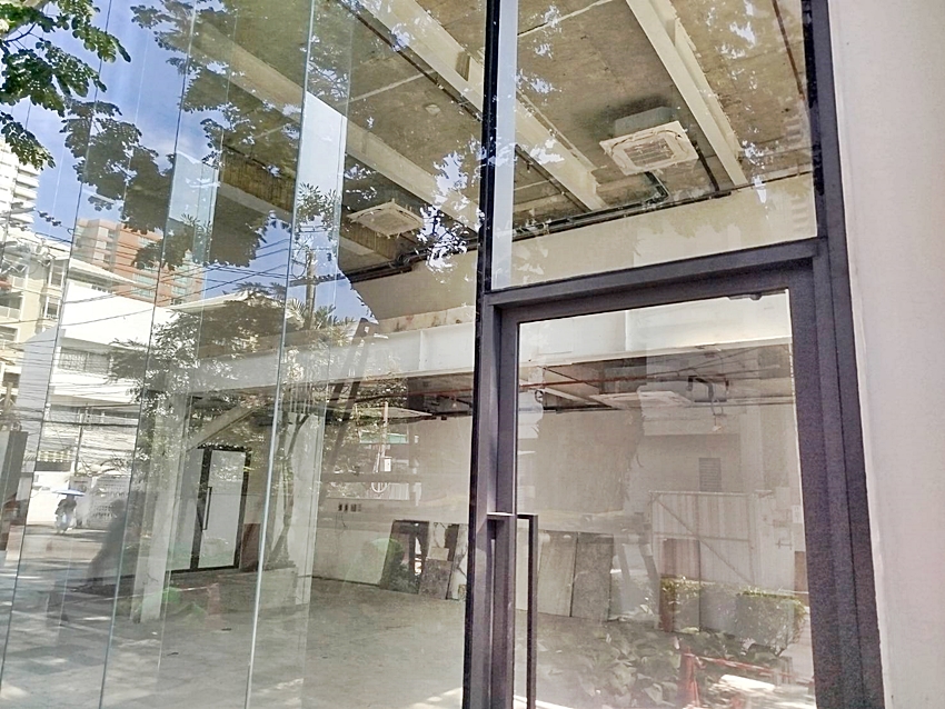 ให้เช่าร้านค้า/ตลาดนัดสุขุมวิท อโศก ทองหล่อ : พื้นที่ขนาด 175 ตรม. ใกล้ BTS พร้อมพงษ์ สำหรับธุรกิจร้านอาหาร