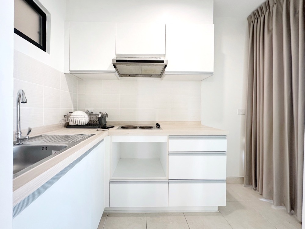 ขายคอนโดปิ่นเกล้า จรัญสนิทวงศ์ : ขายคอนโด ลุมพินี สวีท พระราม 8 ห้องสวย พร้อมเฟอร์นิเจอร์ใหม่หมด