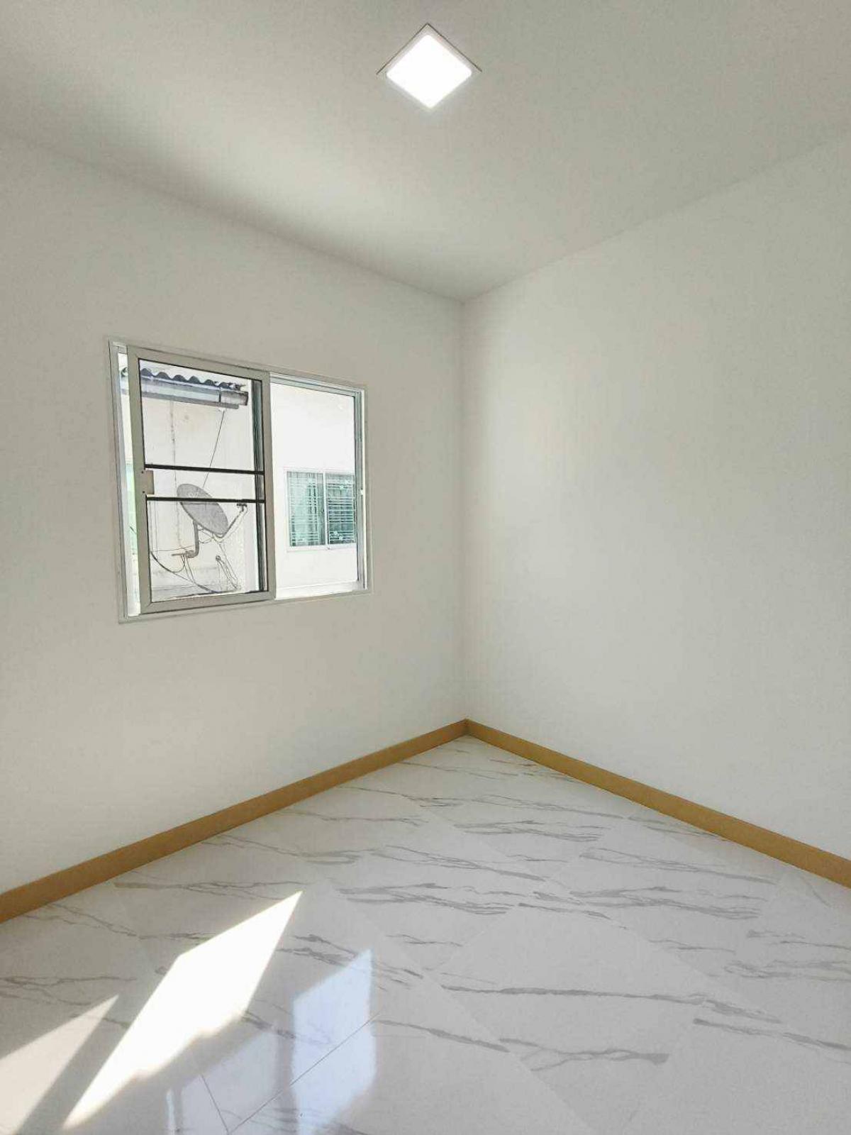 ขายทาวน์โฮมมีนบุรี-ร่มเกล้า : ขายทาวน์เฮ้าส์ 2 ชั้น หมู่บ้านพฤกษาวิลล์ 62/1 ถนนนิมิตรใหม่ ใกล้มีนบุรี หทัยราษฎร์ เลียบคลองสอง  ลำลูกกา สายไหม รามอินทรา สุวินทวงศ์ ทางด่วนจตุโชติวง แหวนรอบนอกบางนา-บางปะอิน มอเตอร์เวย์ สนามบินสุวรรณภูมิ  โรงพยาบาลสินแพทย์ โรงพยาบาลนพรัตน์ ซาฟารีเวิลด์ พ