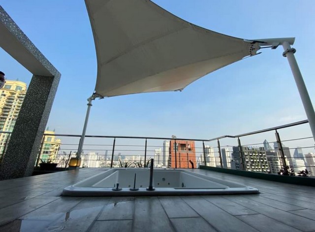 ให้เช่าคอนโดสุขุมวิท อโศก ทองหล่อ : ให้เช่า วินด์ สุขุมวิท 23 PENTHOUSE ชั้น 21-22 ใกล้ ห้างสรรพสินค้าเทอร์มินอล 21