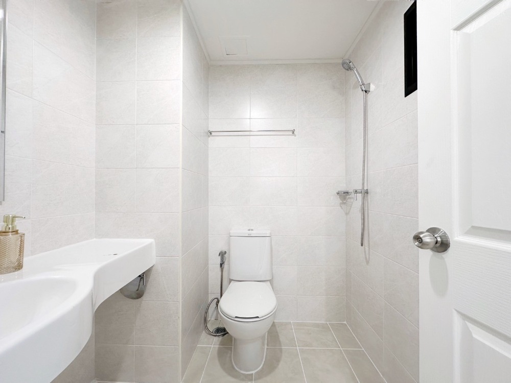 ขายคอนโดปิ่นเกล้า จรัญสนิทวงศ์ : ขาย !!คอนโด ลุมพินี สวีท พระราม 8 (Lumpini suite Rama 8) เฟอร์นิเจอร์ครบพร้อมอยู่ ทำเลทอง ใกล้รถไฟฟ้าสายสีน้ำเงิน สถานีบางยี่ขัน” ขนาด 63.16 ตร.ม.