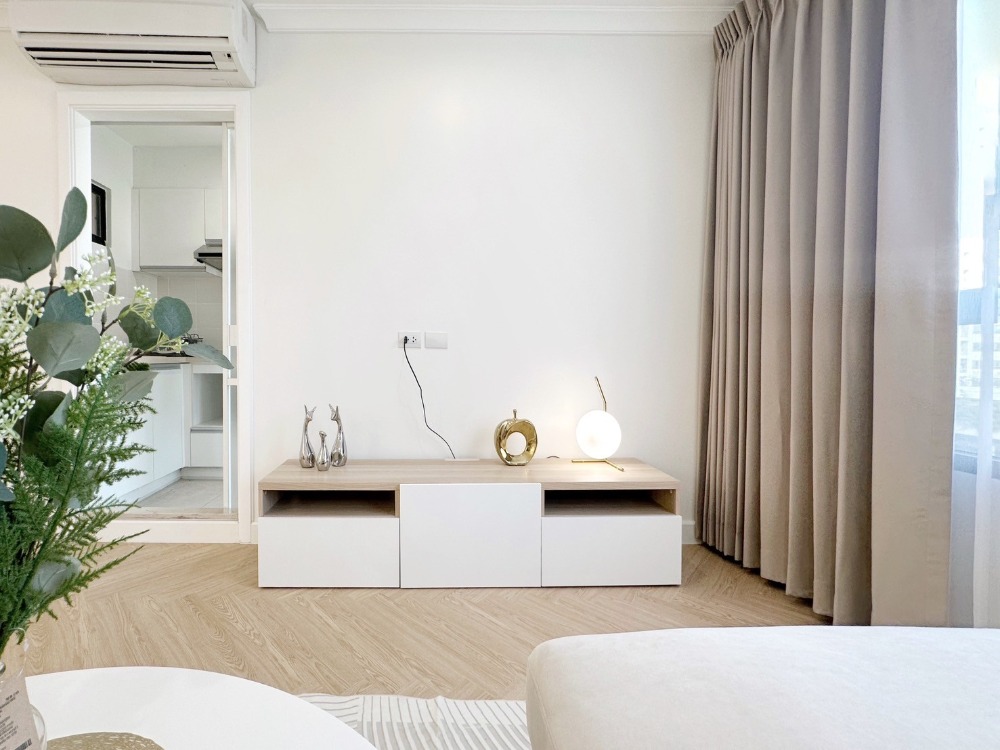 ขายคอนโดปิ่นเกล้า จรัญสนิทวงศ์ : ขาย !!คอนโด ลุมพินี สวีท พระราม 8 (Lumpini suite Rama 8) เฟอร์นิเจอร์ครบพร้อมอยู่ ทำเลทอง ใกล้รถไฟฟ้าสายสีน้ำเงิน สถานีบางยี่ขัน” ขนาด 63.16 ตร.ม.