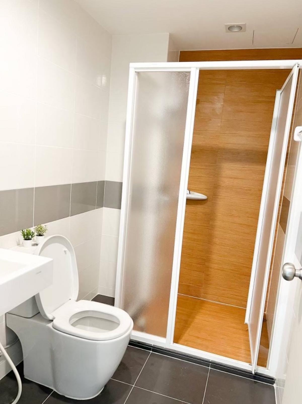 ให้เช่าคอนโดพระราม 5 ราชพฤกษ์ บางกรวย : คอนโดใกล้ MRTสายสีม่วง | วิวแม่น้ำเจ้าพระยา | ห้องสวย | เงียบสงบ ( รับโค)