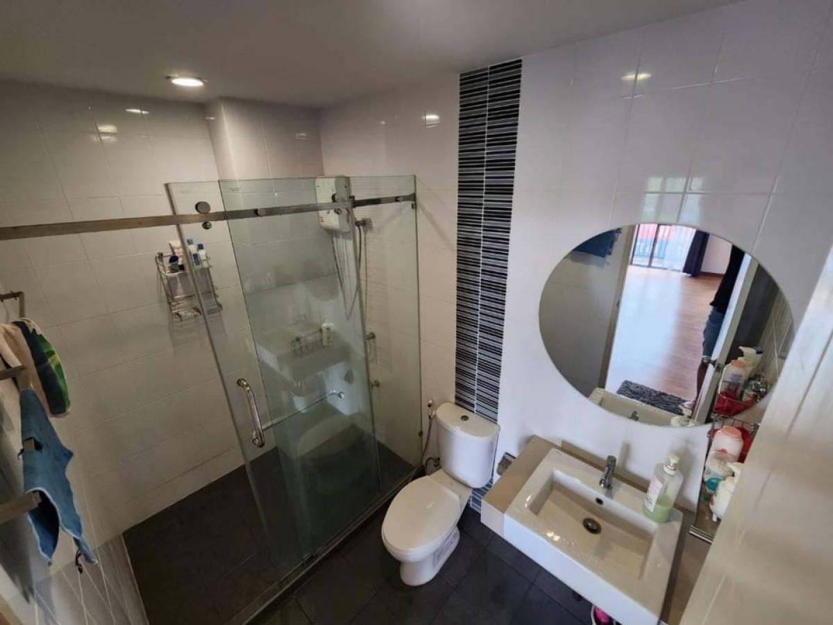 For SaleTownhomeChaengwatana, Muangthong : 📢👇 3.5-storey townhome, 4-meter wide frontage at HAUS 35 Chaengwattana, next to the central garden, near Muang Thong Thani, Central Chaengwattana, Muang Thong Thani, Bangkok Government Center