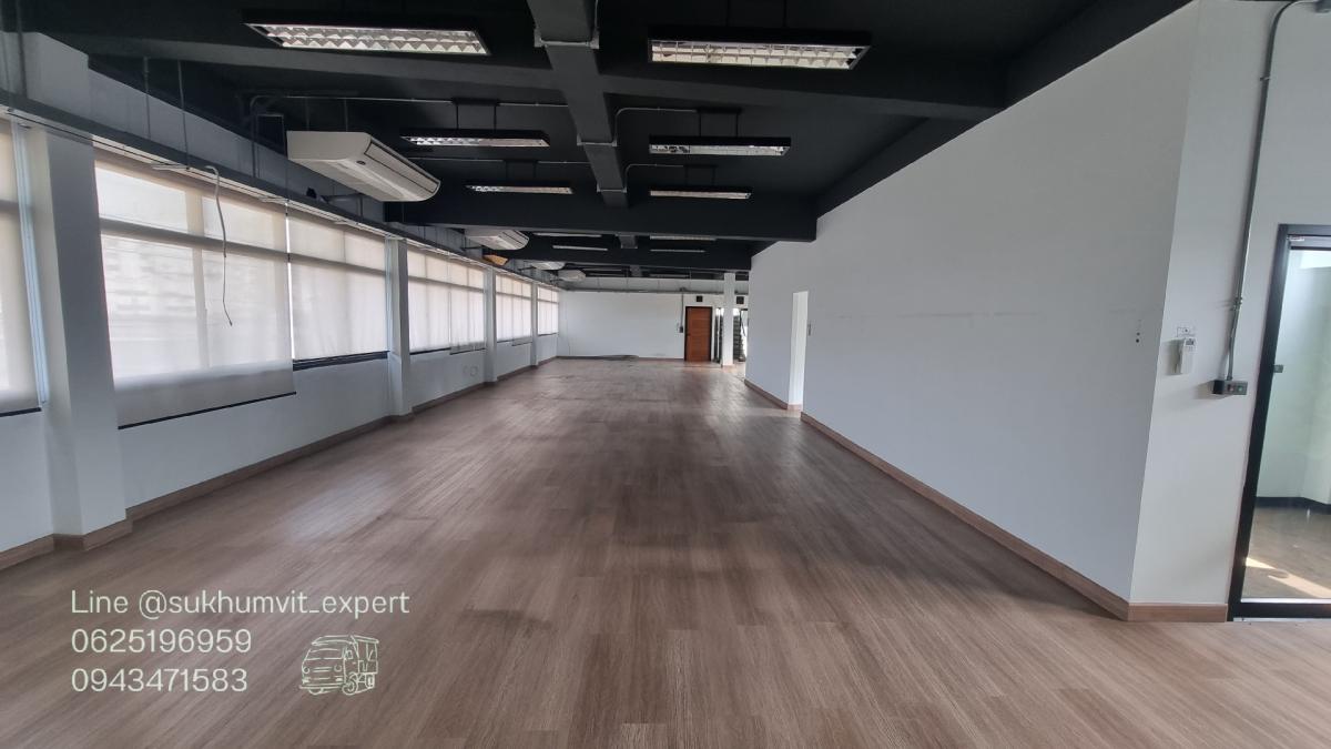 ให้เช่าอาคารพาณิชย์คลองเตย กล้วยน้ำไท : พระราม 4  ให้เช่าอาคารพาณิชย์ ใกล้ MRTเหมาะทำโชว์รูม ออฟฟิศ จอดรถได้ 10 คัน