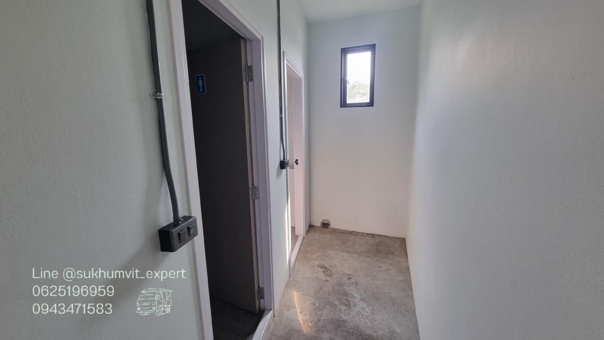 ให้เช่าอาคารพาณิชย์คลองเตย กล้วยน้ำไท : พระราม 4  ให้เช่าอาคารพาณิชย์ ใกล้ MRTเหมาะทำโชว์รูม ออฟฟิศ จอดรถได้ 10 คัน