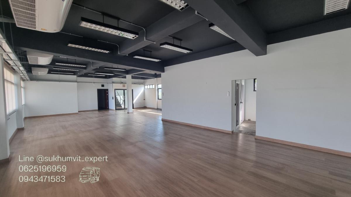 ให้เช่าอาคารพาณิชย์คลองเตย กล้วยน้ำไท : พระราม 4  ให้เช่าอาคารพาณิชย์ ใกล้ MRTเหมาะทำโชว์รูม ออฟฟิศ จอดรถได้ 10 คัน