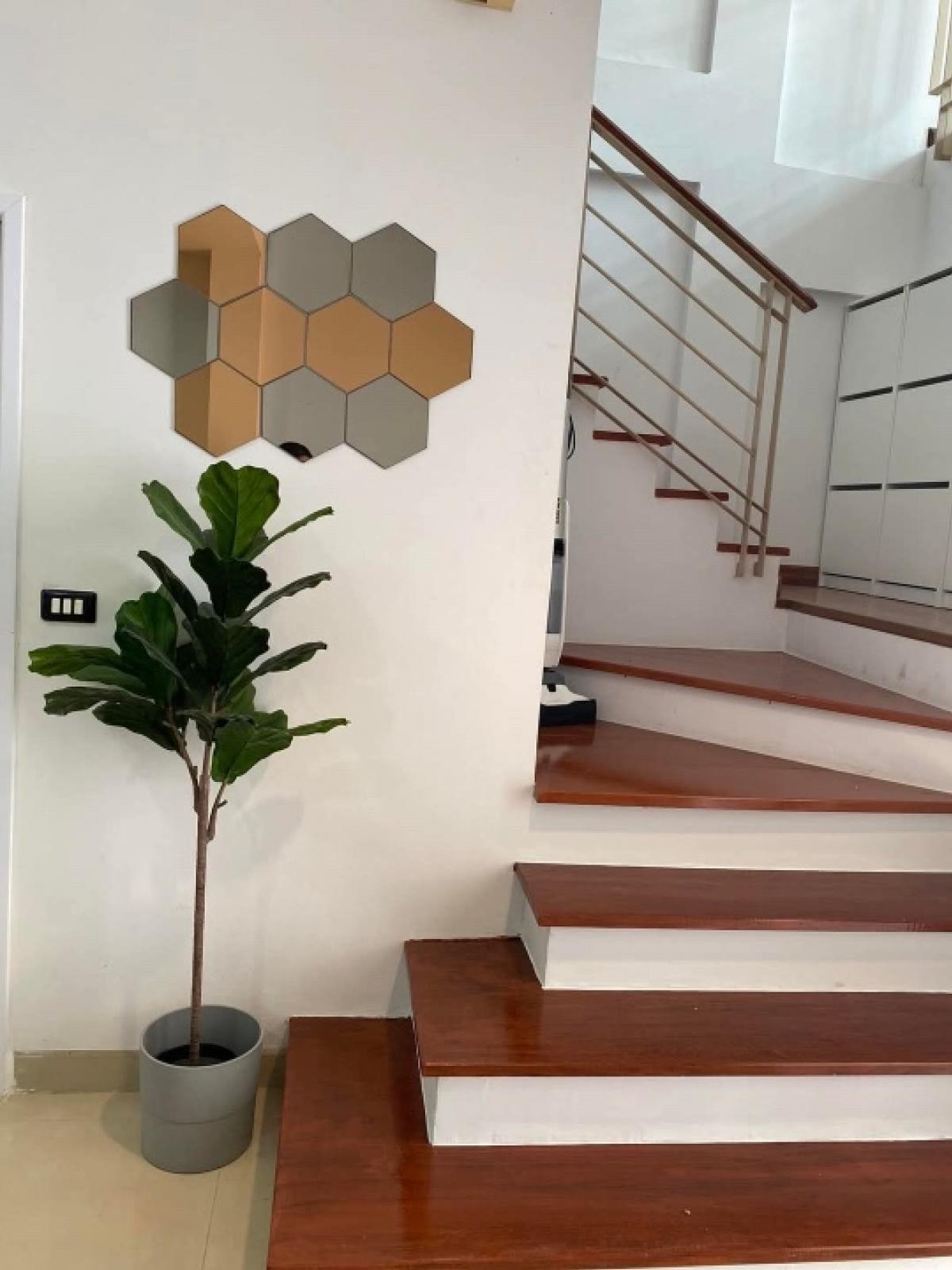 ขายทาวน์โฮมสมุทรปราการ สำโรง : 💥For Sale  ขายสวย หลังมุม บ้านกลางเมือง บริติช ทาวน์ ศรีนครินทร์ 200 M สถานีศรีลาซาล