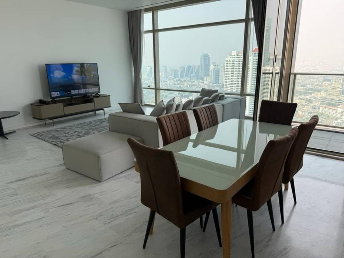 ให้เช่าคอนโดสาทร นราธิวาส : ▲ Four Seasons Private Residences ▲ 086-9299929 |  3 Bedrooms 3 Bathrooms | 192 sq.m. | Rent 260k