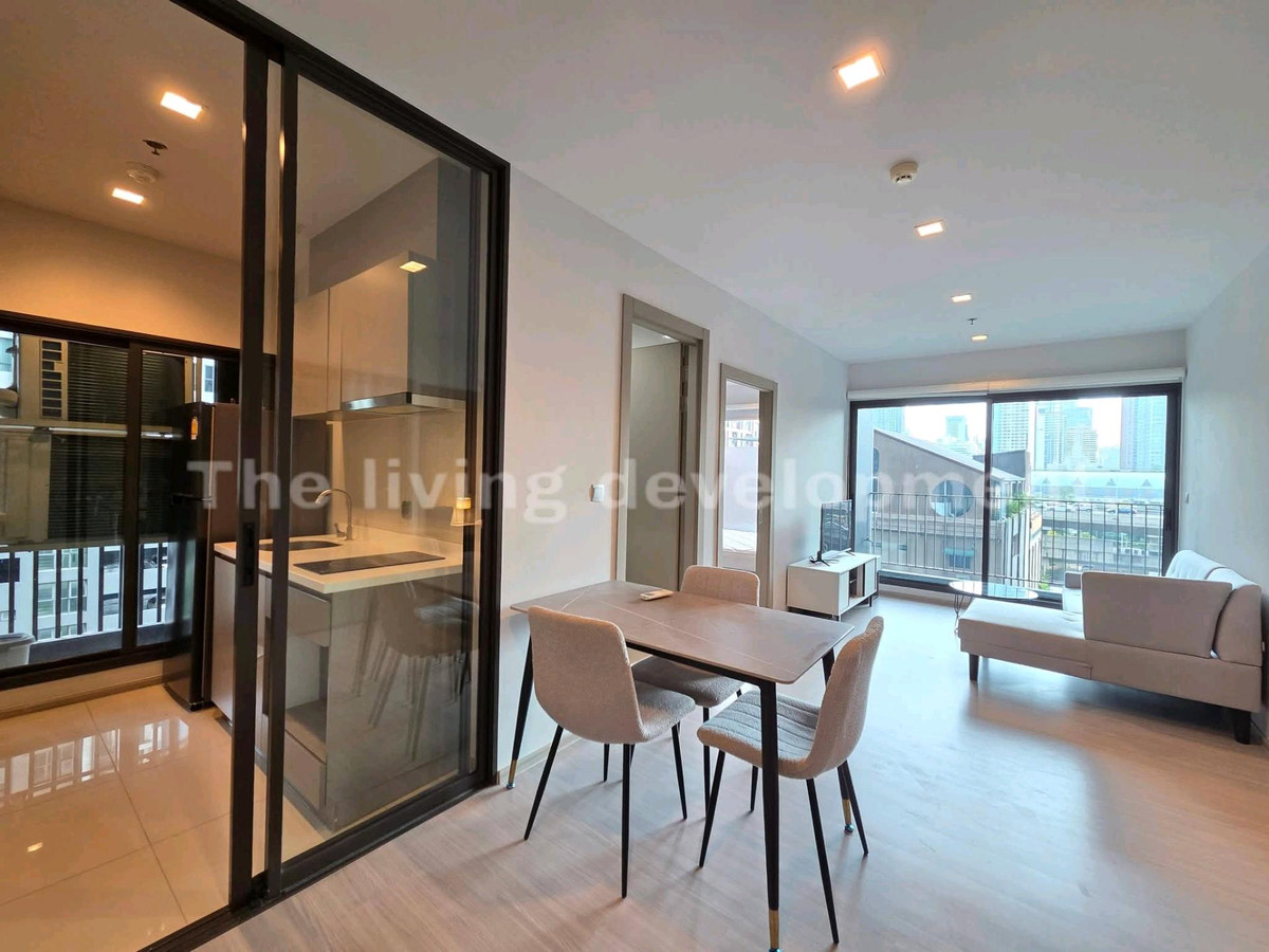 ให้เช่าคอนโดพระราม 9 เพชรบุรีตัดใหม่ RCA : Condo for rent: Life Asoke Rama 9 🏙️Rent 30,000 baht/month🏙️ Minimum rental contract 1 yearPlace rent 1 month in advance. Deposit 2 monthsให้เช่า คอนโด ไลฟ์ อโศกพระราม 9 ค่าเช่า 30,000บาท/เดือน สัญญาเช่าขั้นต่ำ 1 ปีวางค่าเช่าล่วงหน้า 1