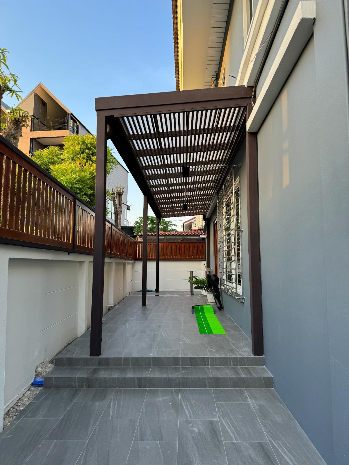 For SaleHouseChokchai 4, Ladprao 71, Ladprao 48, : House for sale, Lat Phrao 71, fully furnished, 9,800,000 (excluding transfer fee), 3 bedrooms, 3 bathrooms, 89 sq m.