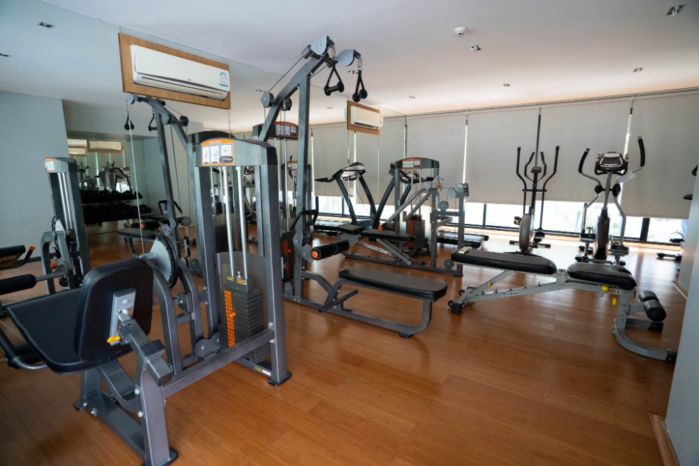 For SaleCondoSamut Prakan,Samrong : Condo for urgent sale, Abaconi Living ABAC Bangna, below appraisal price, suitable for investment, yield 7-8%, good location near the entrance to ABAC.