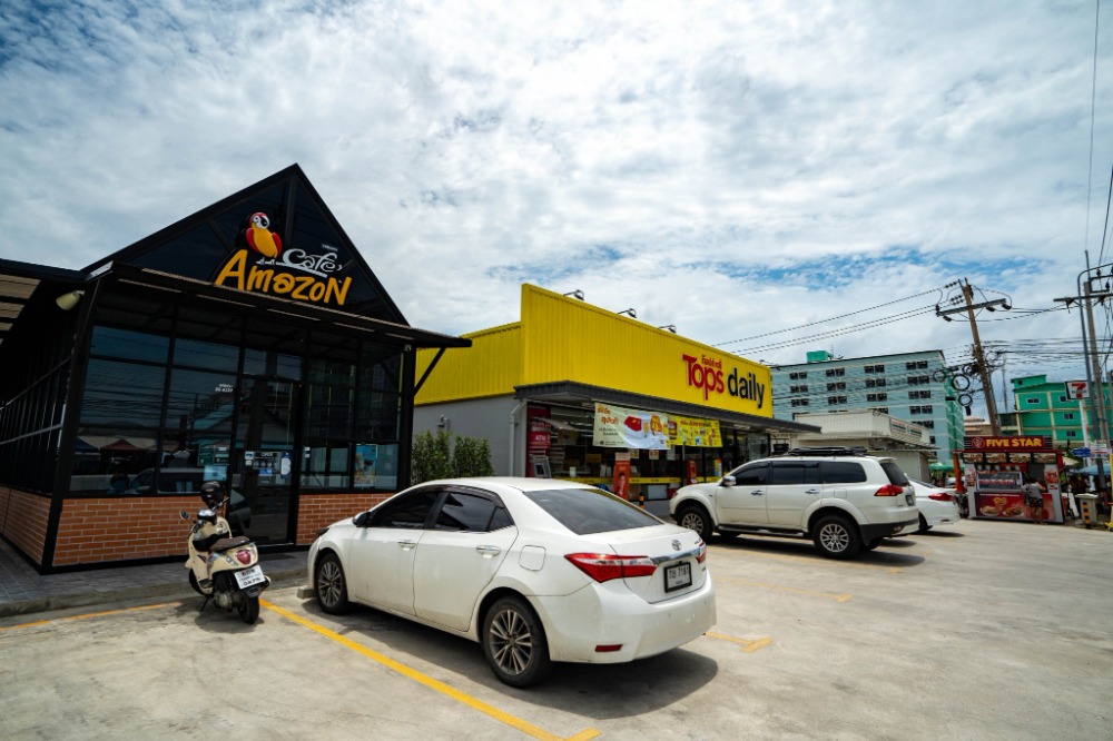 For SaleCondoSamut Prakan,Samrong : Condo for urgent sale, Abaconi Living ABAC Bangna, below appraisal price, suitable for investment, yield 7-8%, good location near the entrance to ABAC.