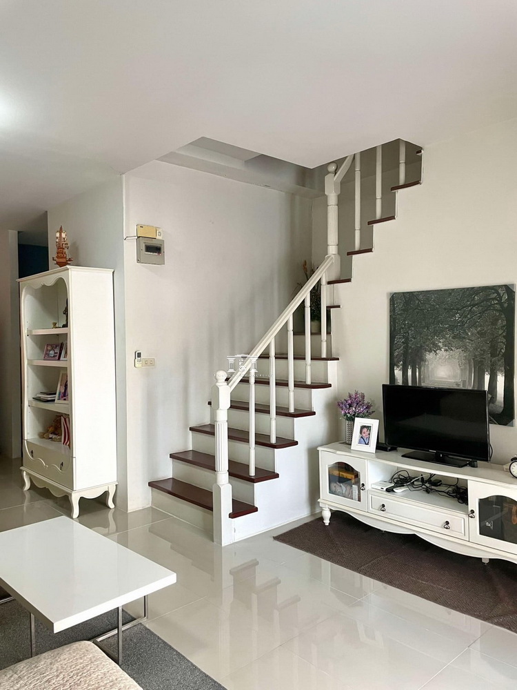 ขายทาวน์โฮมนวมินทร์ รามอินทรา : 🏡ขายทาวน์โฮม 2 ชั้นโครงการ เต็มสิริอเวนิว ถนนรามอินทรา 117 🚇 ใกล้กับรถไฟฟ้าสายสีชมพู สถานีบางชัน เพียงไม่กี่นาที เชื่อมต่อสู่ใจกลางเมืองได้อย่างรวดเร็ว