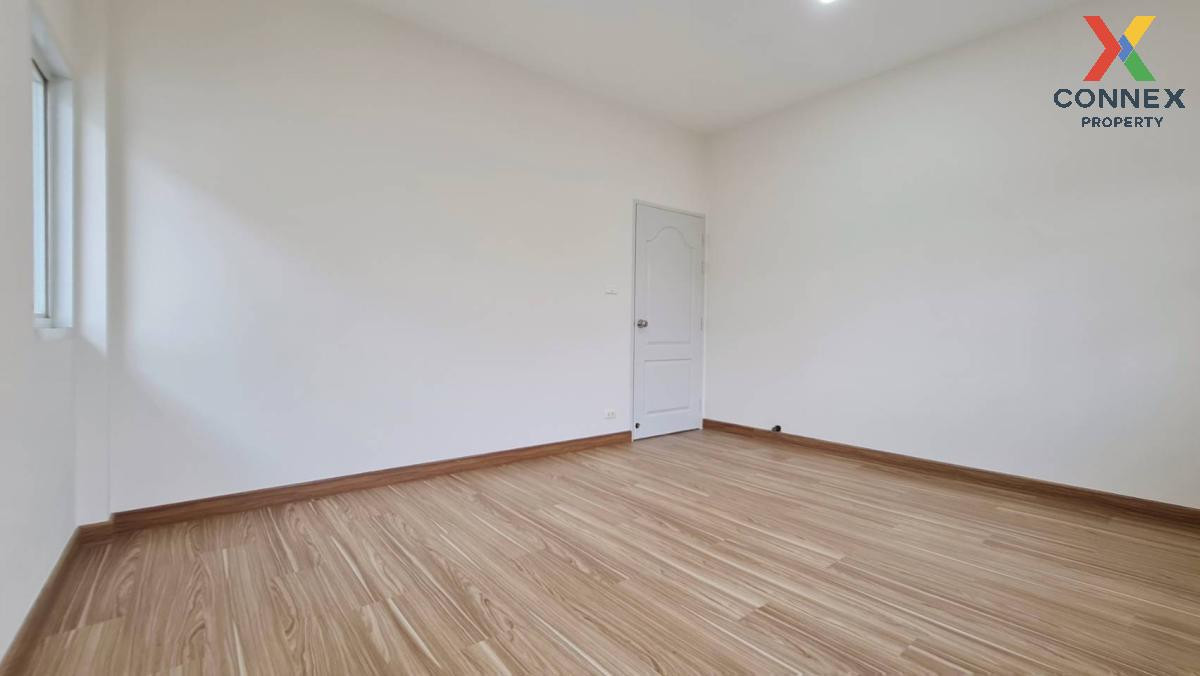 For SaleHouseNonthaburi, Bang Yai, Bangbuathong : For Sale House , Kunasiri Buathong 4 , newly renovated , Bang Khu Rat , Bang Bua Thong , Nonthaburi , CX-114628