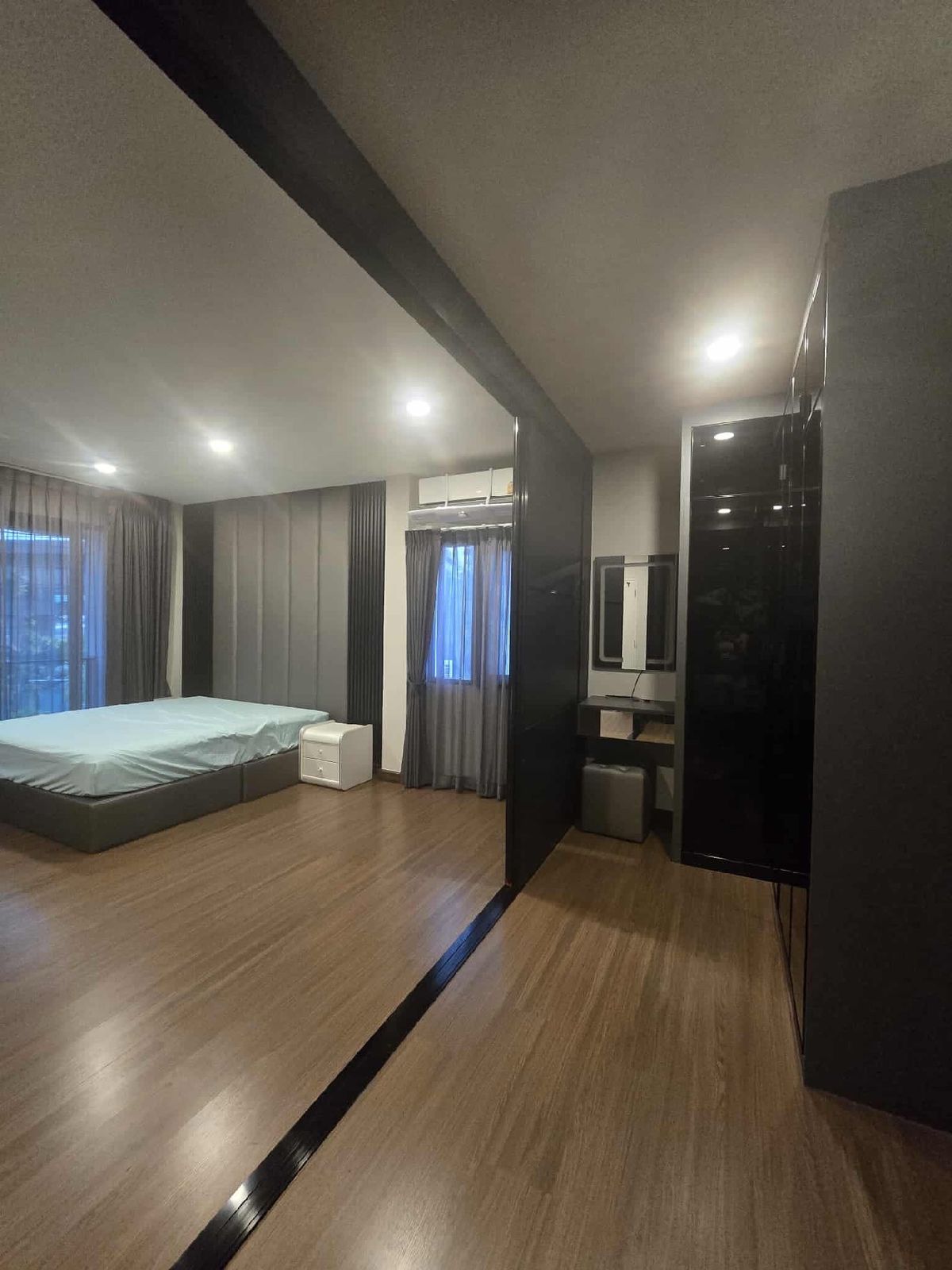 For RentHousePattanakan, Srinakarin : Rent a detached house The City The City Rama 9 - Krungthep Kreetha