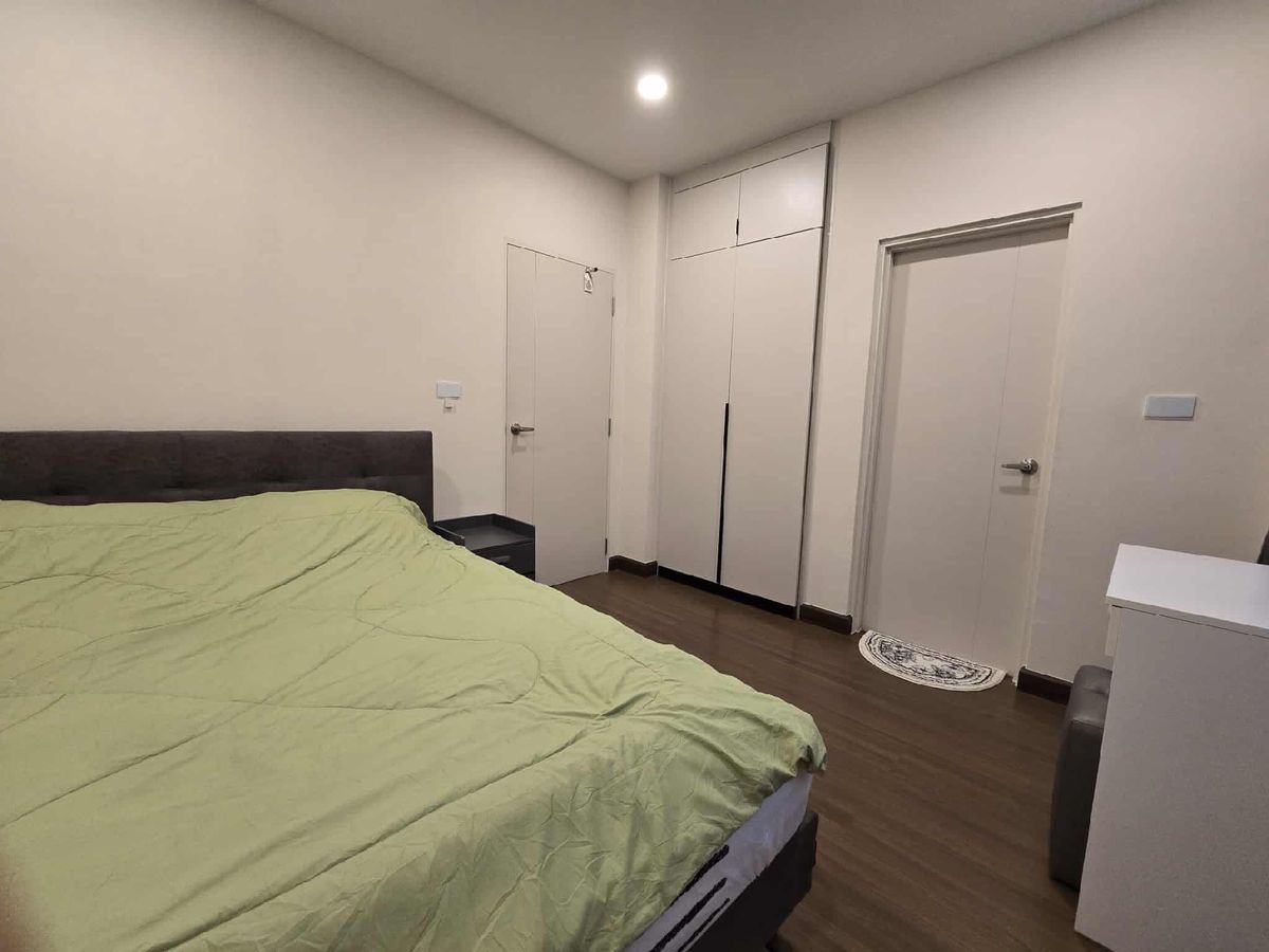 For RentHousePattanakan, Srinakarin : Rent a detached house The City The City Rama 9 - Krungthep Kreetha