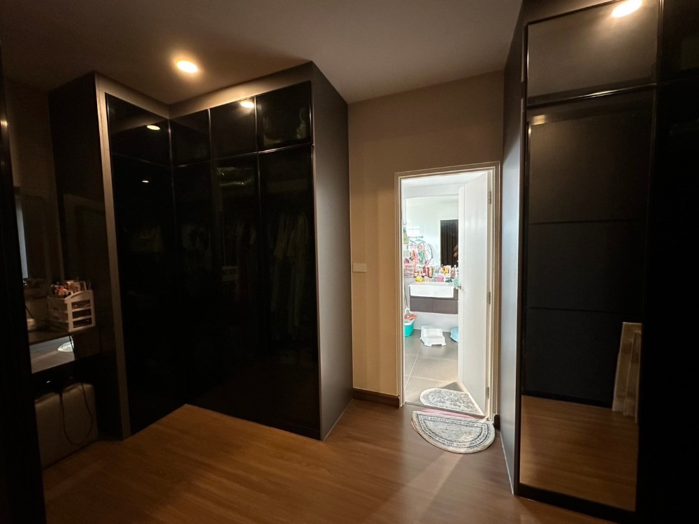 For RentHousePattanakan, Srinakarin : Rent a detached house The City The City Rama 9 - Krungthep Kreetha