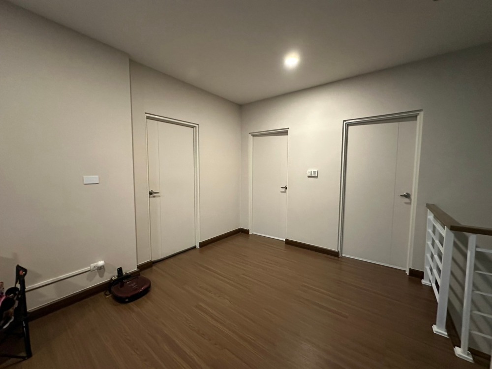 For RentHousePattanakan, Srinakarin : Rent a detached house The City The City Rama 9 - Krungthep Kreetha