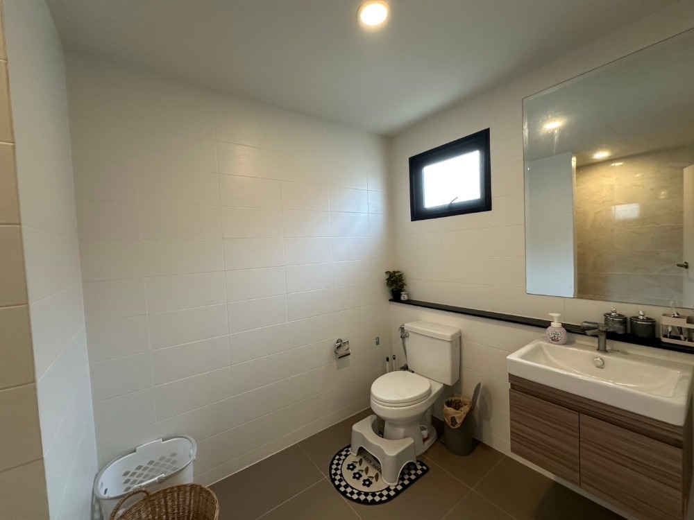 For RentHousePattanakan, Srinakarin : Rent a detached house The City The City Rama 9 - Krungthep Kreetha