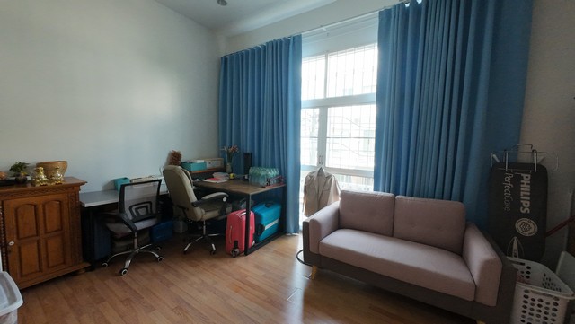 ขายทาวน์โฮมลาดกระบัง สุวรรณภูมิ : เดอะ เมทโทร พระราม9  ทาวน์เฮาส์ 3 ชั้น พร้อมอยู่ บ้านสวย ทำเลดี สังคมดี บรรยากาศร่มรื่น #ประเวศ #กรุงเทพกรีฑา #พระราม9 #เซ็นทรัลพระราม9