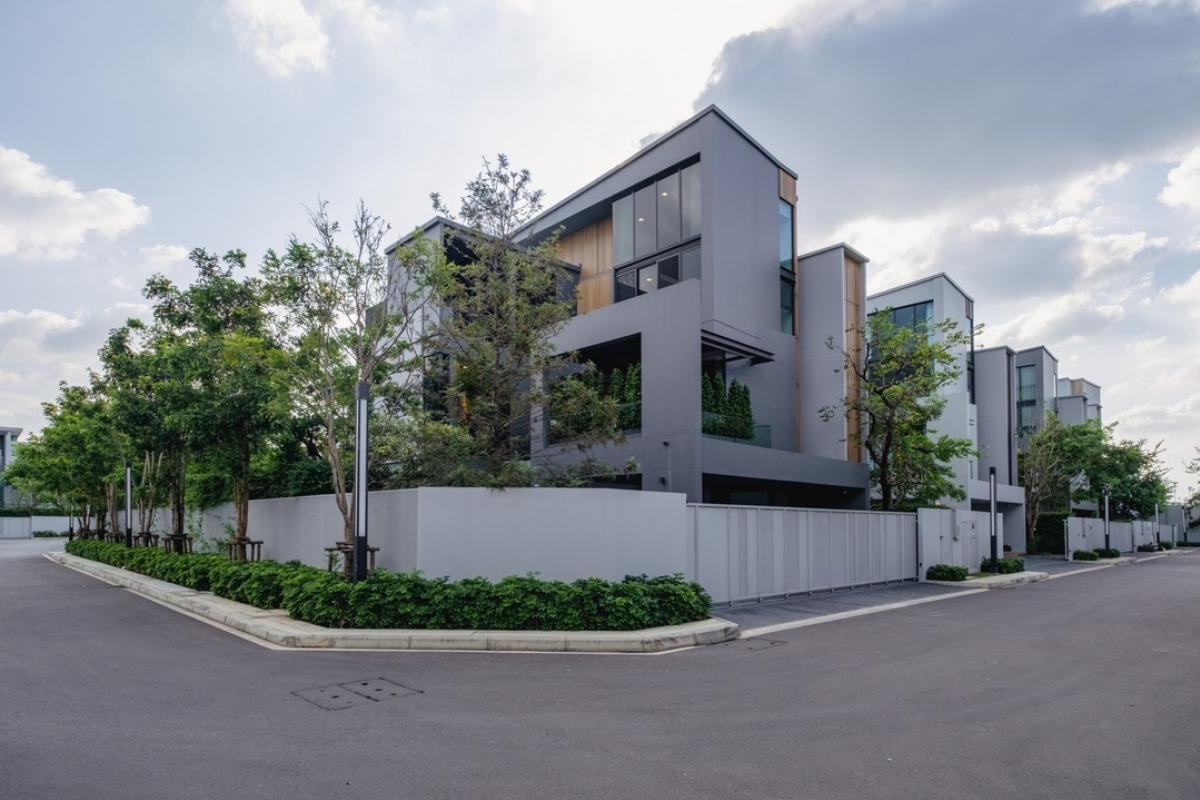 ให้เช่าบ้านพัฒนาการ ศรีนครินทร์ : ให้เช่า หมู่บ้าน : VIVE กรุงเทพกรีฑา หลังมุม