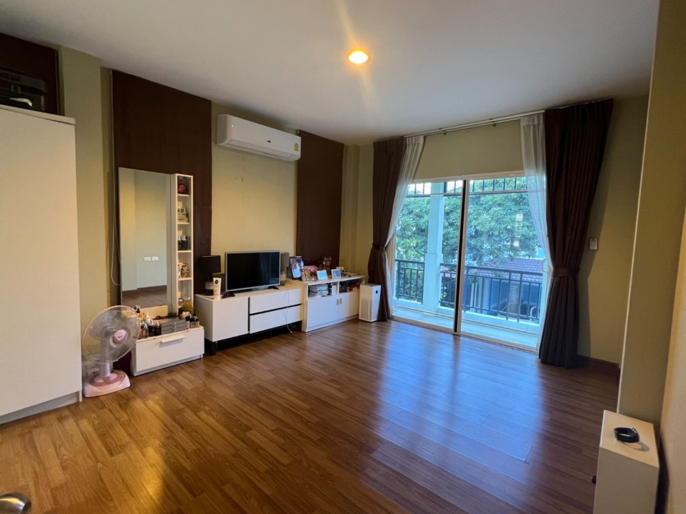 For SaleHouseNawamin, Ramindra : Detached house, newly updated 4 bedrooms, 4 water, special price !!