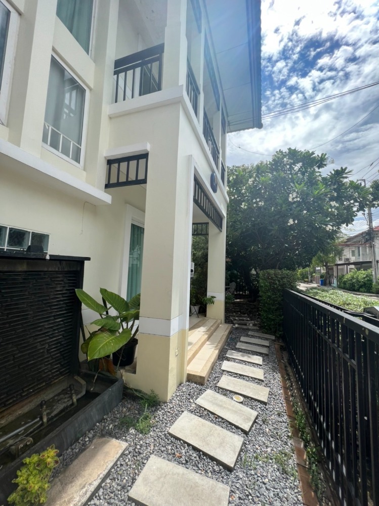 For SaleHouseNawamin, Ramindra : Detached house, newly updated 4 bedrooms, 4 water, special price !!