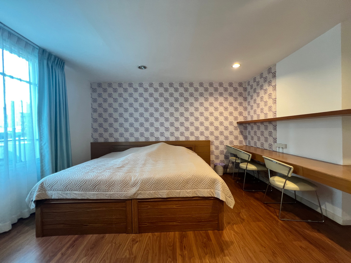 ให้เช่าทาวน์โฮมสุขุมวิท อโศก ทองหล่อ : ให้เช่า ทาวน์โฮม บ้านกลางกรุง ทองหล่อ ตรงข้าม J-Avenue เพียง 5 นาที ถึง BTS ทองหล่อ