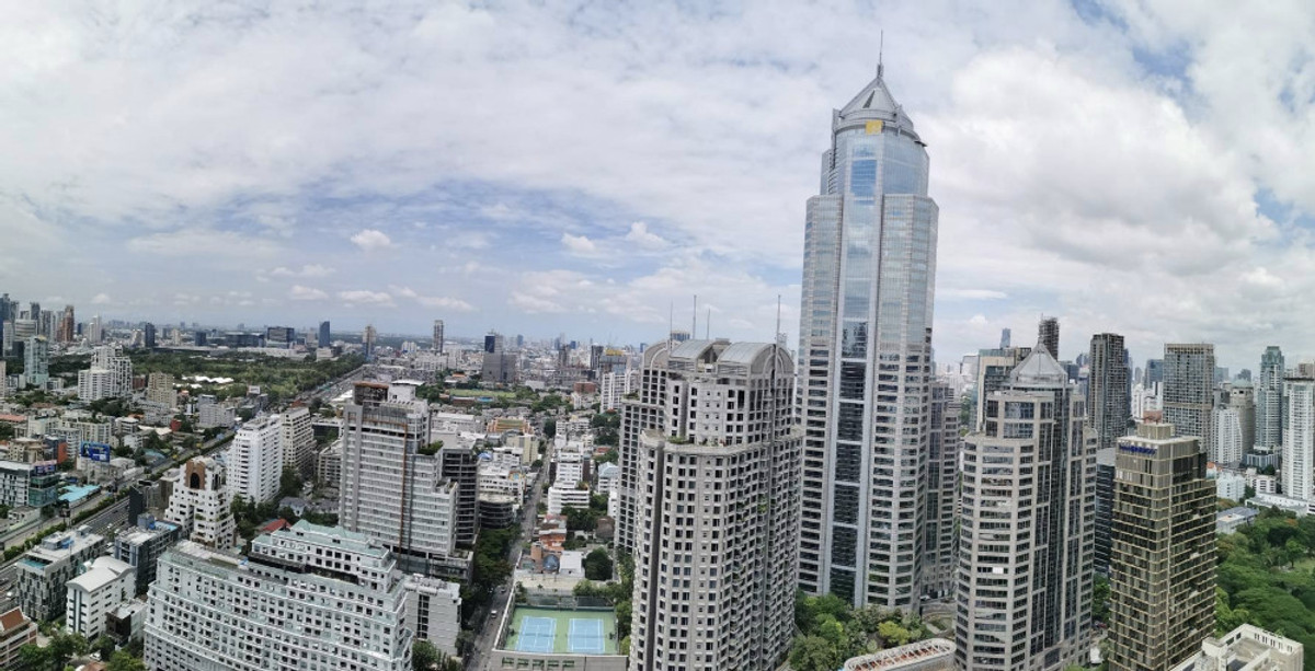 ให้เช่าคอนโดวิทยุ ชิดลม หลังสวน : Athenee Residence: 2bed 2bath+ maid 132.38sqm. 120,000/mth Am: 0849429988