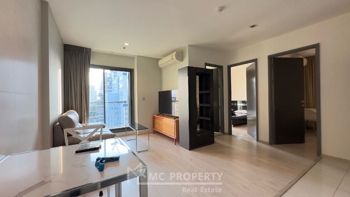 For RentCondoRatchathewi,Phayathai : Rhythm Rangnam 2 bedroom 47sqm for rent only 32,000 20fl++ please contact 0816878954