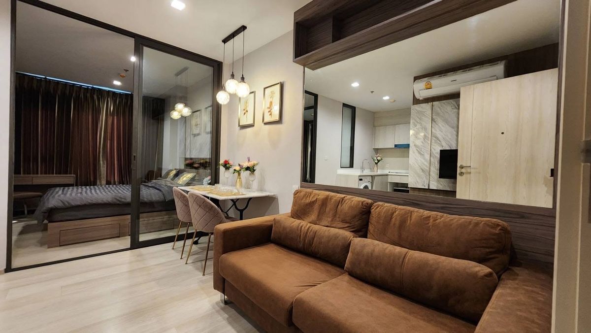For RentCondoWitthayu, Chidlom, Langsuan, Ploenchit : 🔥Life One Wireless is very new. The best price in this area and book now 🔥