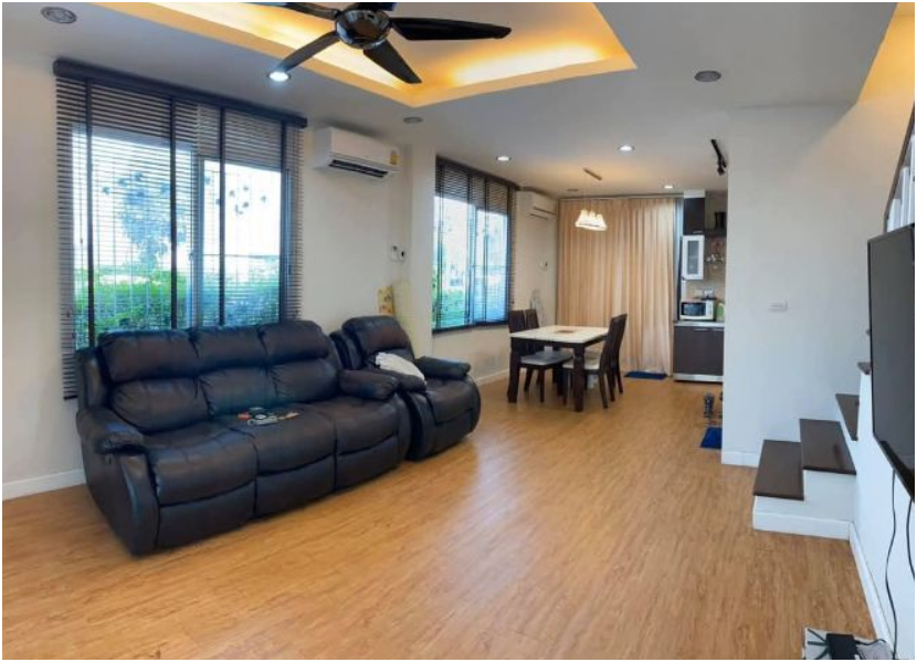 ขายทาวน์โฮมพัฒนาการ ศรีนครินทร์ : ขายทาวน์โฮม 3 ชั้้น 3 นอน 3 น้ำ โครงการ ทาวน์อเวนิว พระราม 9 (S4581)