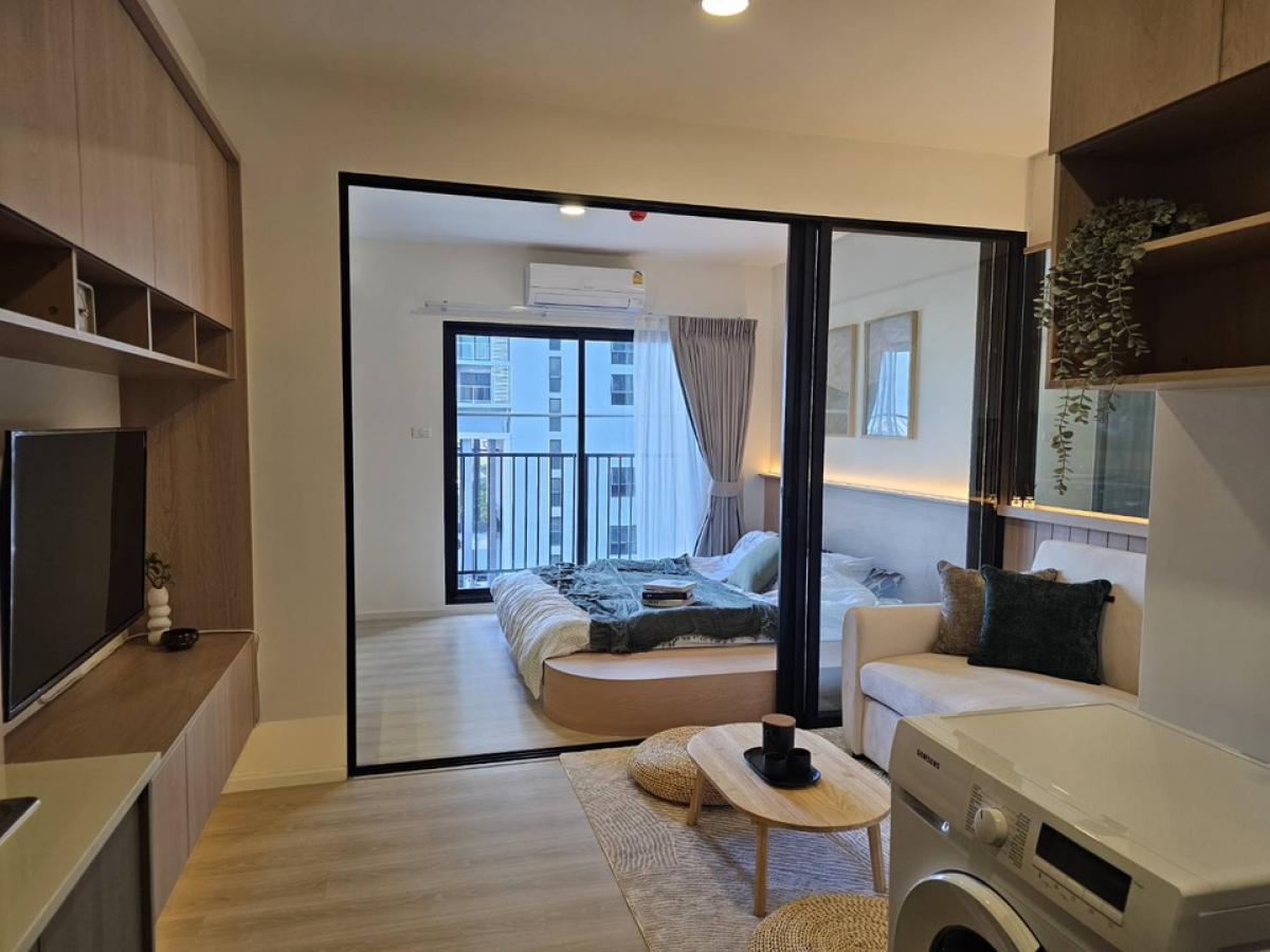 For RentCondoBangna, Bearing, Lasalle : A Space Mega 2 For Rent. The built -in room is very beautiful, with 1 bedroom, 1 bathroom, size 28.55 sq.m. And complete electrical appliances