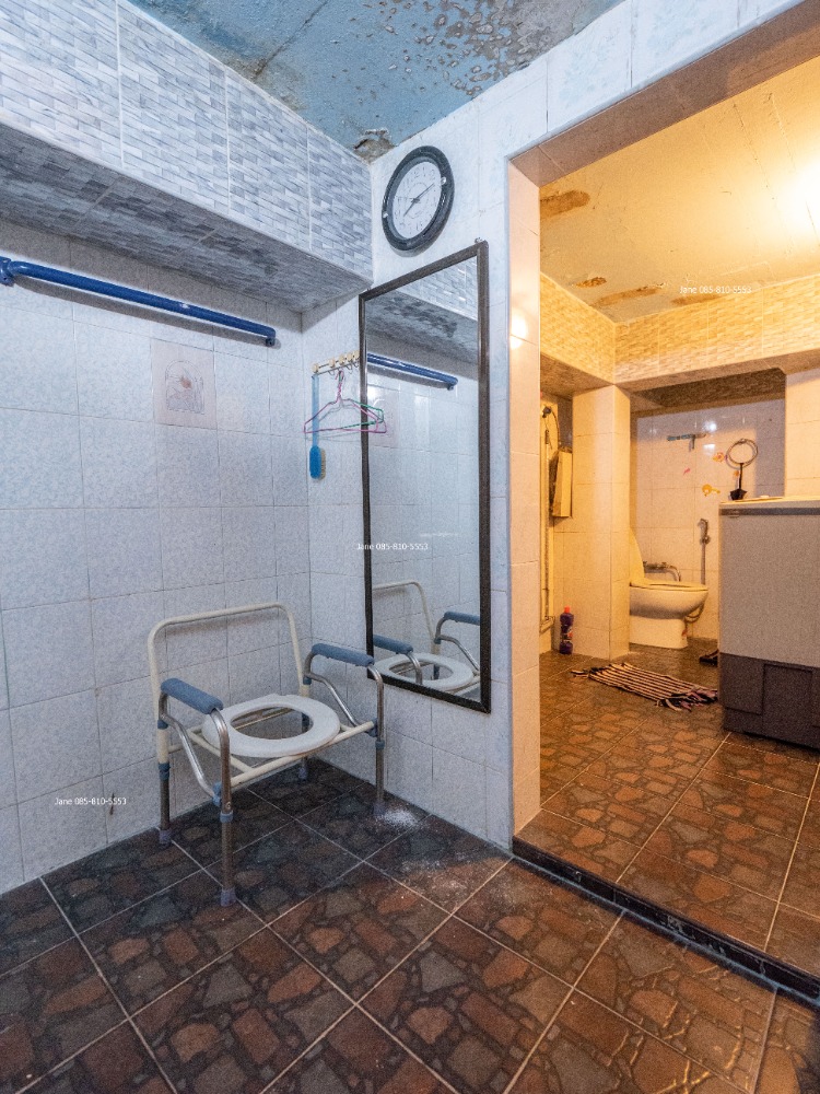 For SaleHotel&Apartment BusinessSaraburi : Apartment for sale in the dormitory to invest very well, near the front of Tha Luang Technical College, Ban Krua Subdistrict, Mor Mor District, Saraburi