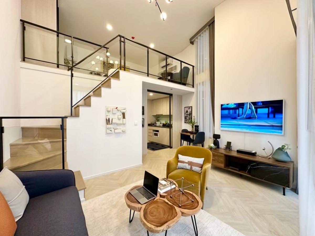 For SaleCondoRama9, Petchburi, RCA : 🌟 Siamese Rama9 (Landmark@MRTA Station)- 52 sqm. 1 bedroom, 1 water, only 5 million 𝟎𝟔𝟒-𝟕𝟗𝟒𝟒𝟐𝟔𝟑 (Khun Nam)