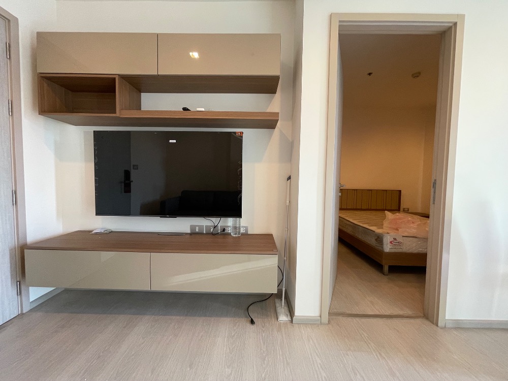 ขายคอนโดสุขุมวิท อโศก ทองหล่อ : New Room!! ขายห้อง 1 นอน 1 น้ำ 34 ตร.ม ไม่เคยมีคนอยู่ ชั้นสูง วิวสวย ราคาดีมาก!