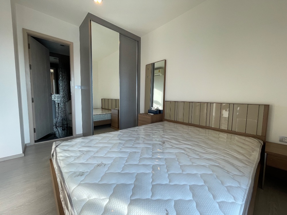 ขายคอนโดสุขุมวิท อโศก ทองหล่อ : New Room!! ขายห้อง 1 นอน 1 น้ำ 34 ตร.ม ไม่เคยมีคนอยู่ ชั้นสูง วิวสวย ราคาดีมาก!