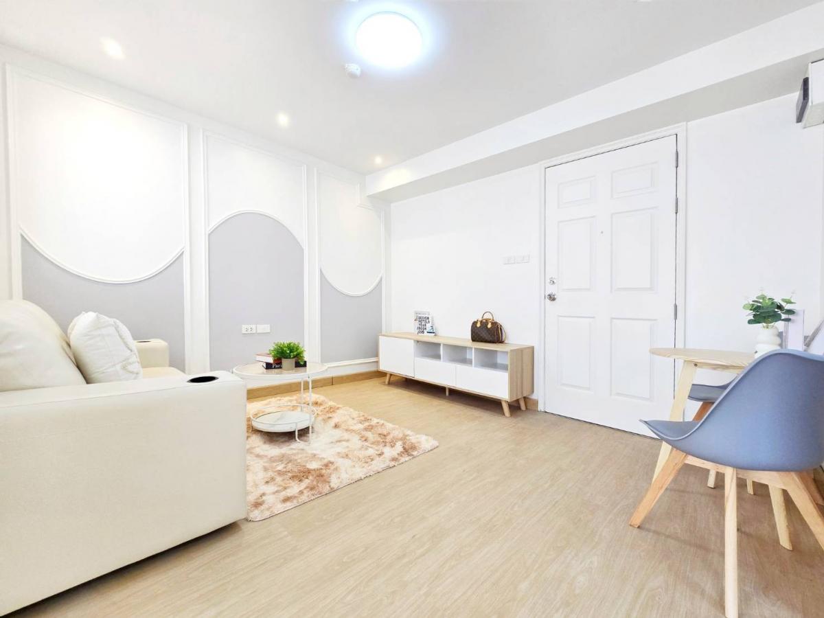 For SaleCondoLadprao101, Happy Land, The Mall Bang Kapi : 😲 Looking for a condo at All functions Big room feel Barrier is comfortable, not uncomfortable, good location, the front building does not have to walk far!  Must be here! 🏡 Lumpini Center Nawamin