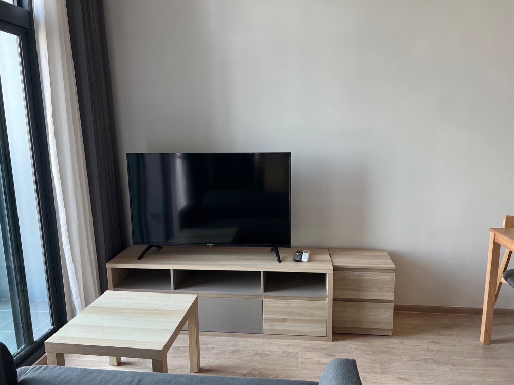 For RentCondoRama9, Petchburi, RCA : Condo for rent IDEO RAMA9-ASOKE, a new condo, ready to be near MRT Rama 9, convenient to travel !!